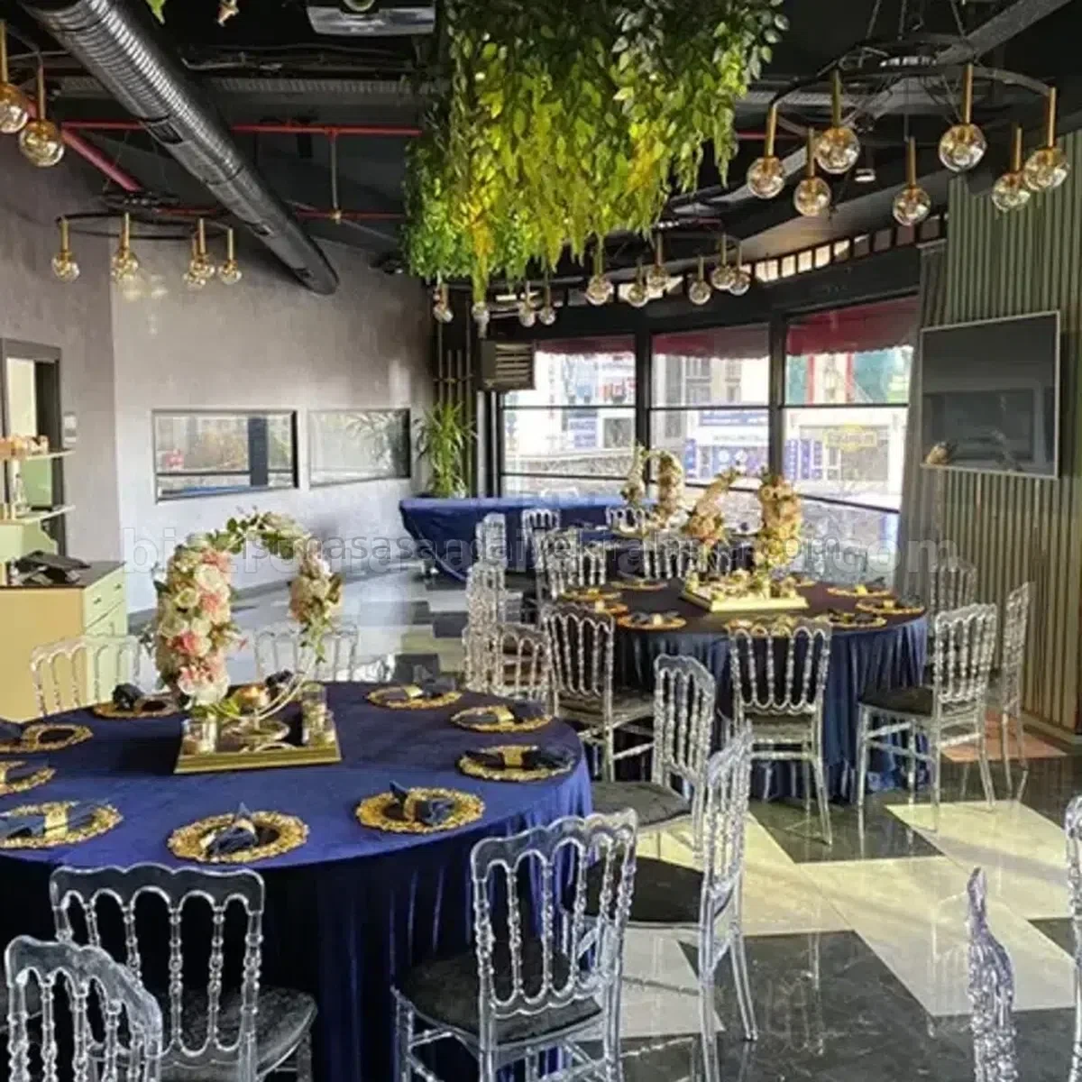 Bistro kokteyl masa galeri 135